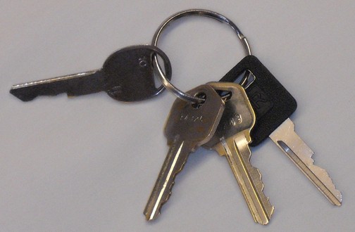 File:Truck Keys.jpg