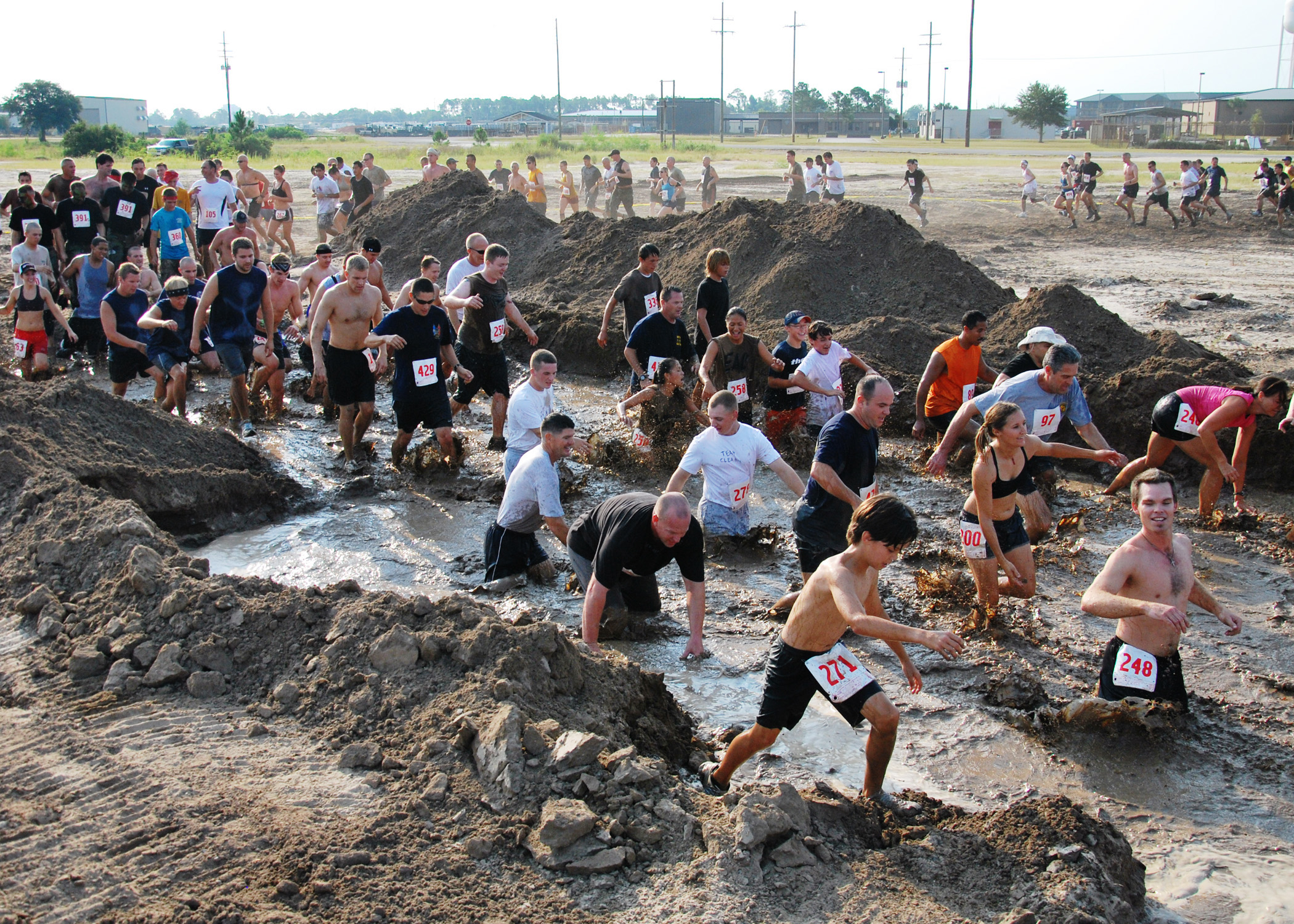18 июня 2010. A Muddy mess!.