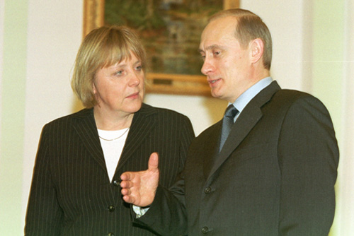 File:Vladimir Putin 8 February 2002-1.jpg