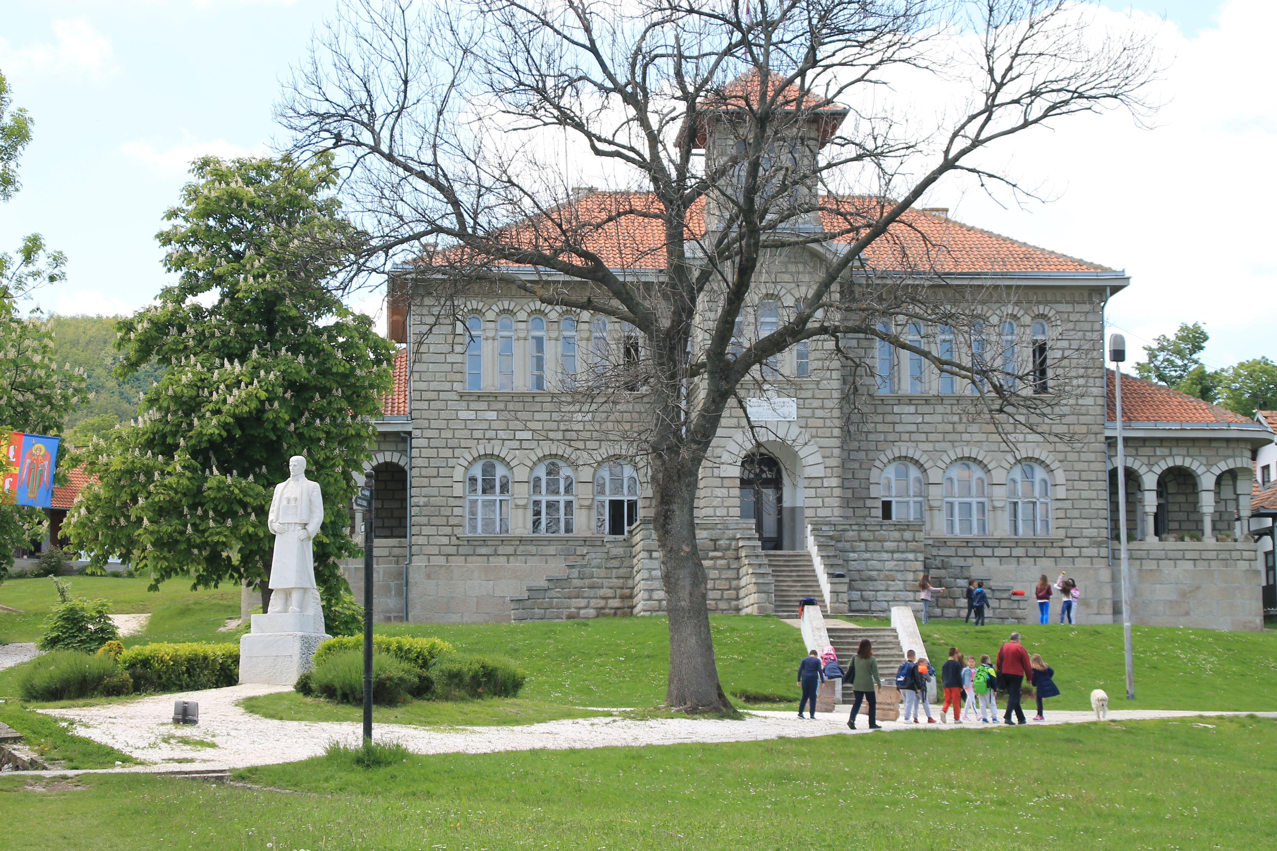 File:Stara pučka škola u Kumrovcu.JPG - Wikimedia Commons