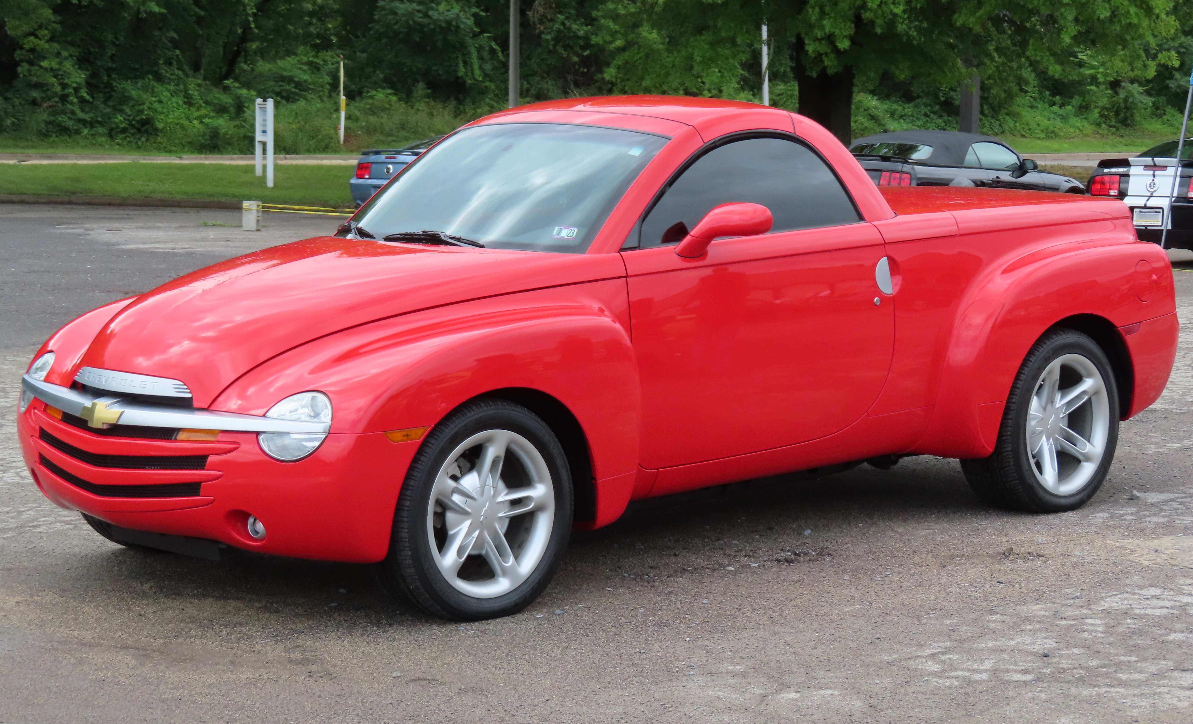 Chevrolet SSR - Wikipedia