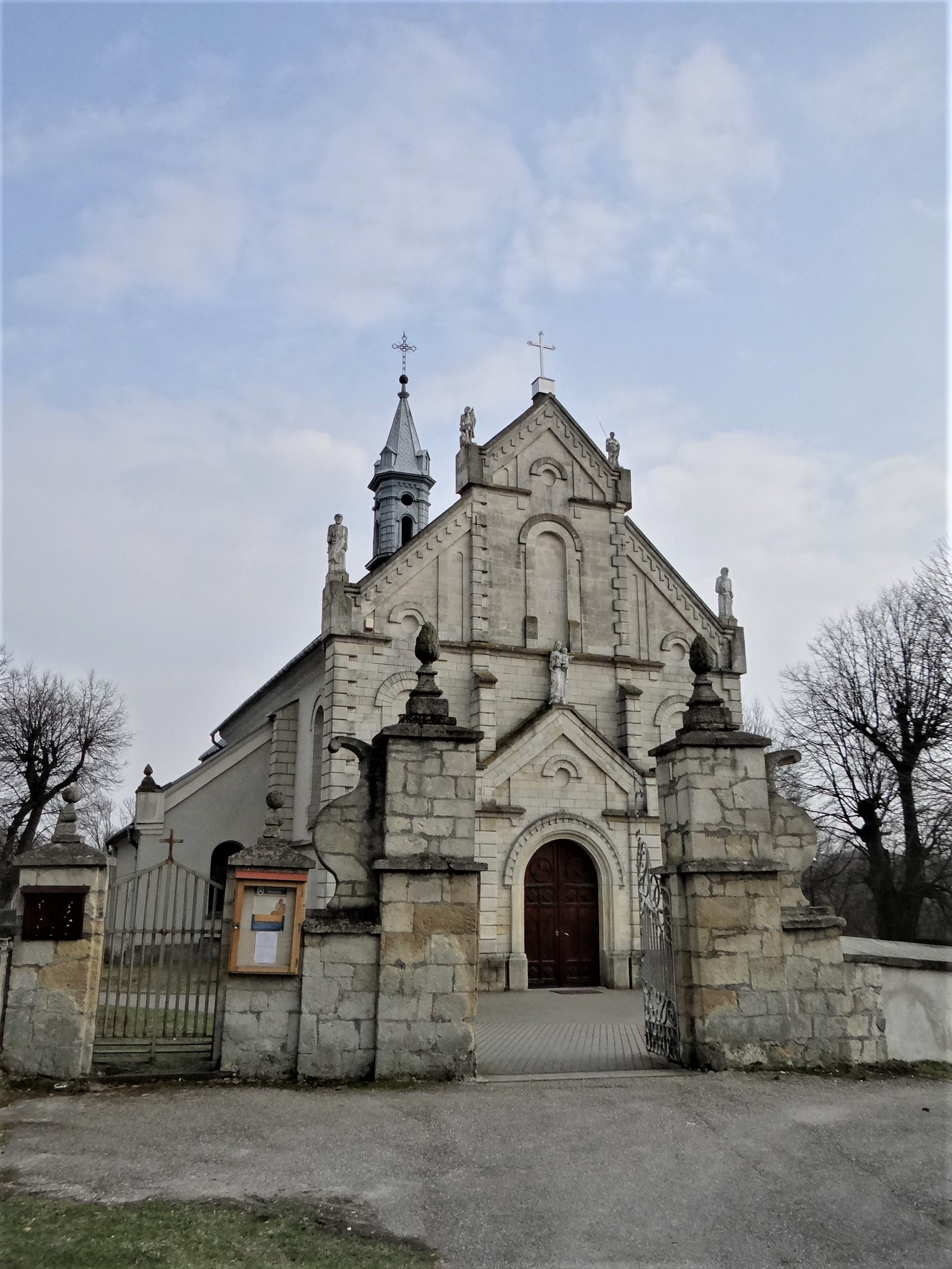 Trasy turystyczne - Książ Mały