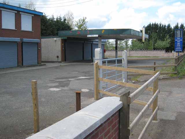 File:Abandoned filling station at Drumreagh - geograph.org.uk - 437621.jpg