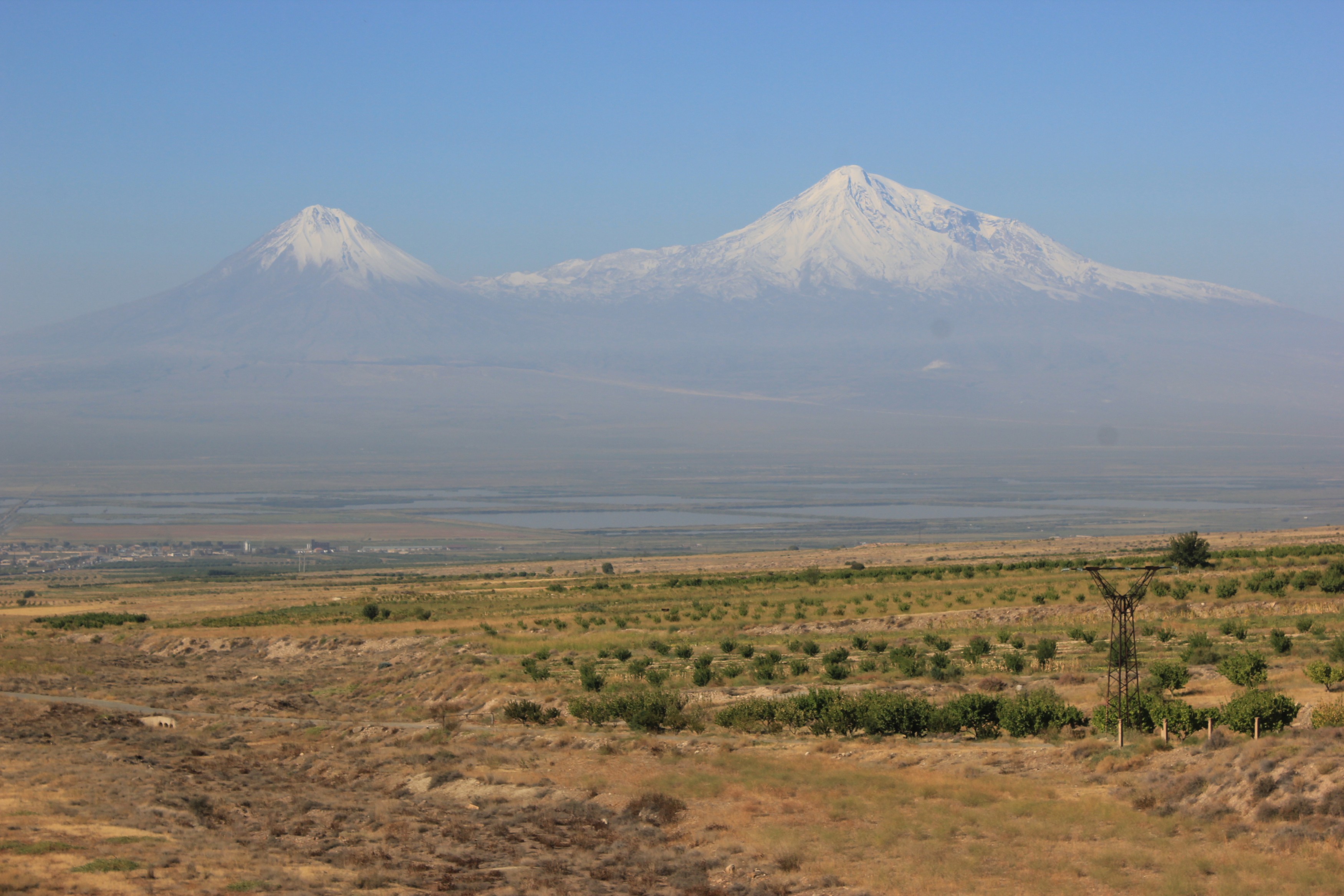 Тигранашен. Город Масис Армения. Арарат (село). Тигранашен Армения. Гора Арарат в Армении.