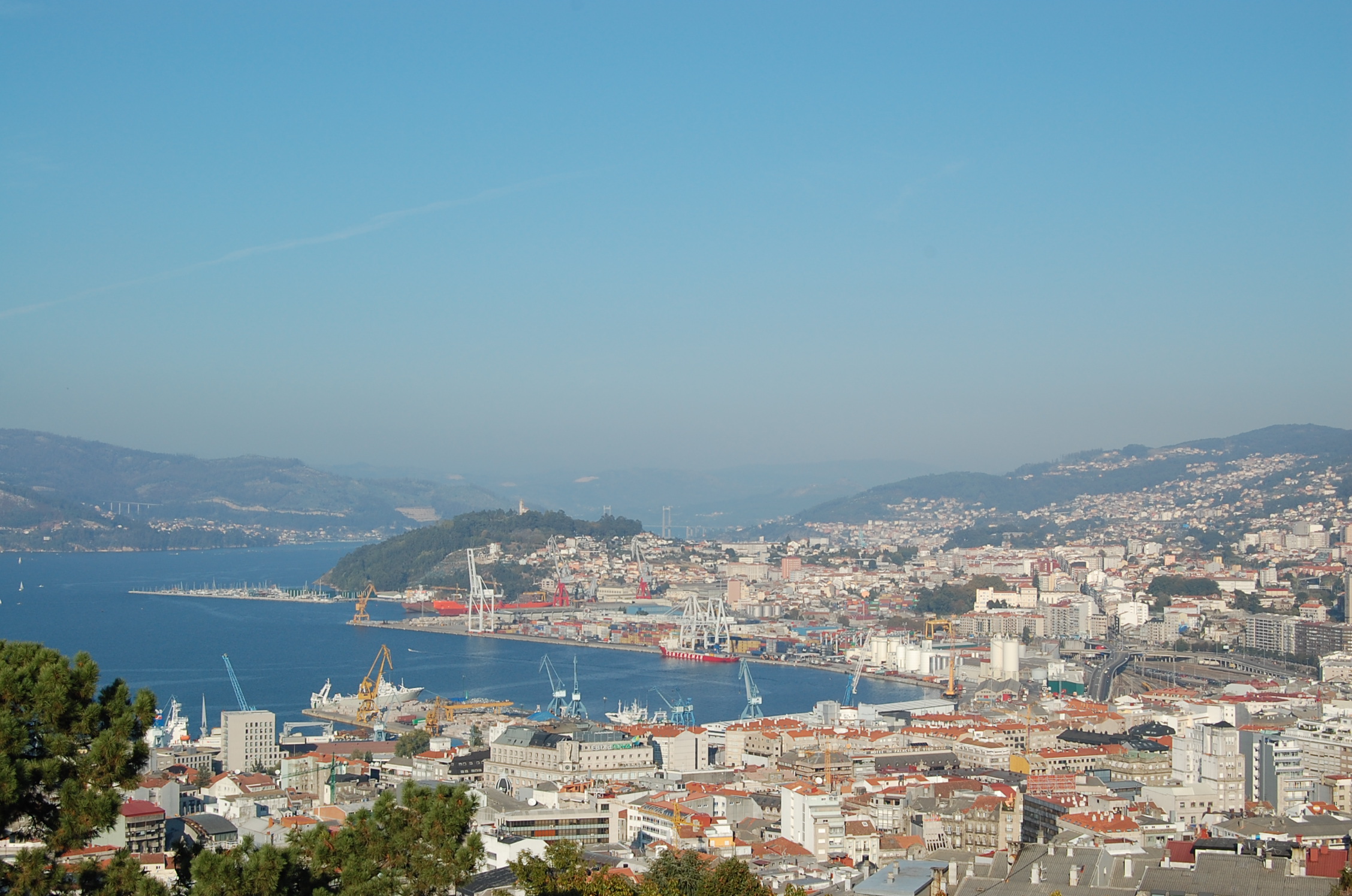 Soleado Controversia excepto por Puerto de Vigo - Wikipedia, la enciclopedia libre