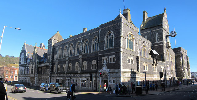 Picture of Dover Town Hall courtesy of Wikimedia Commons contributors - click for full credit