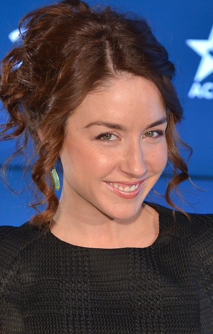 erin karpluk supernatural