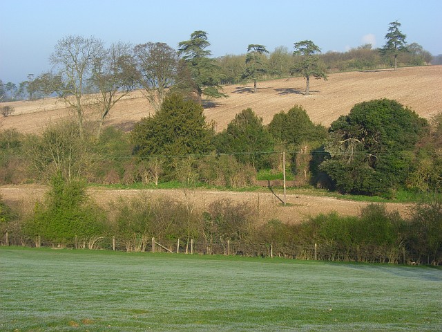 File:Farmland, Wargrave - geograph.org.uk - 762465.jpg