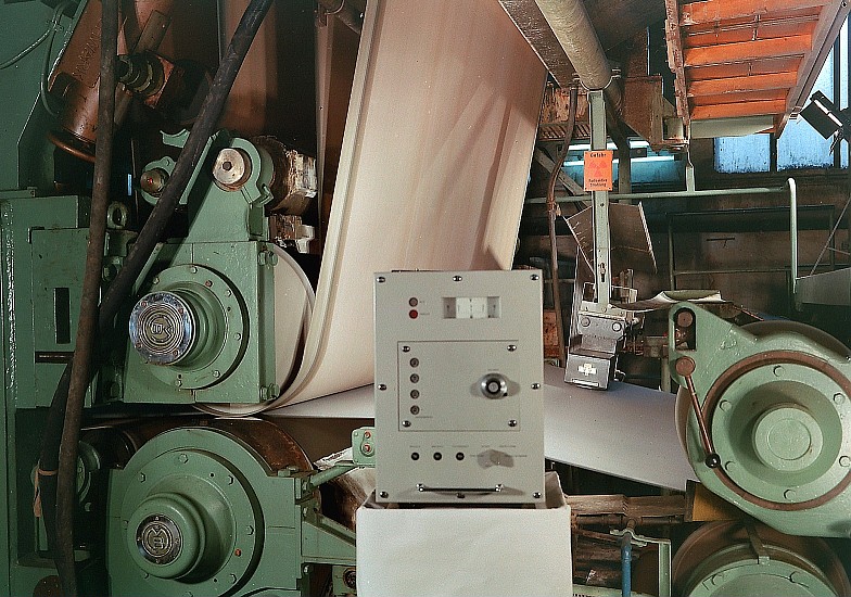 File:Fotothek df n-27 0000078 Papierfabrik.jpg