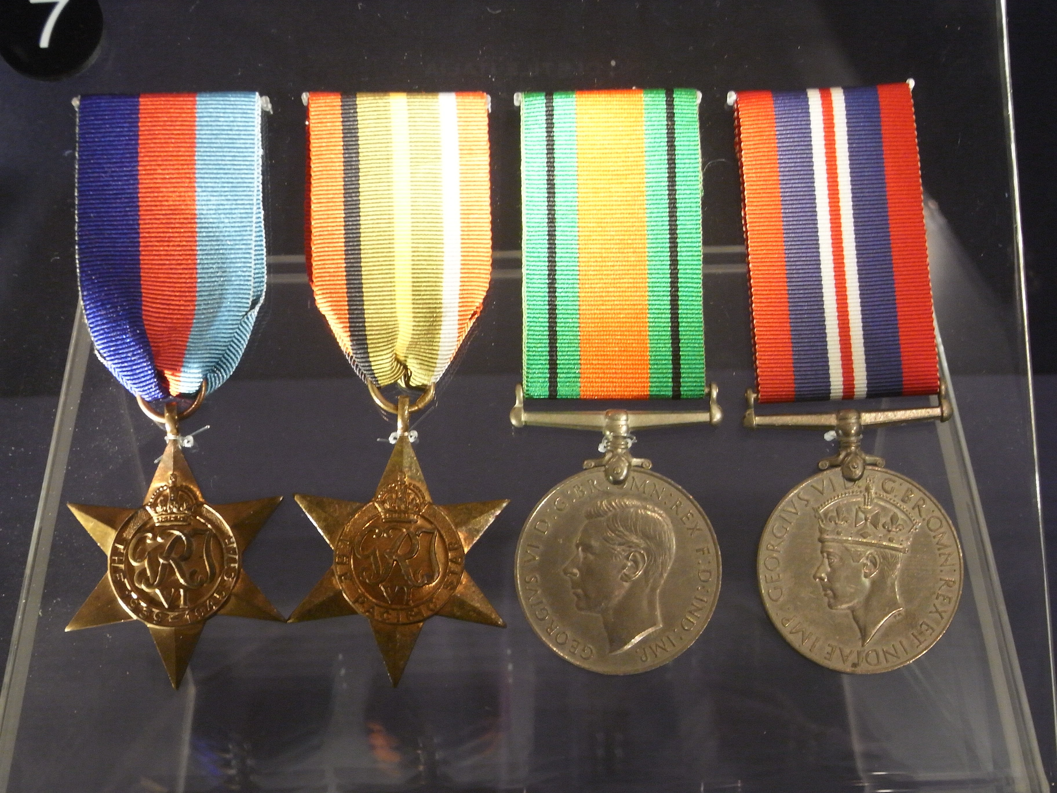 4 medals. Медаль апрель.