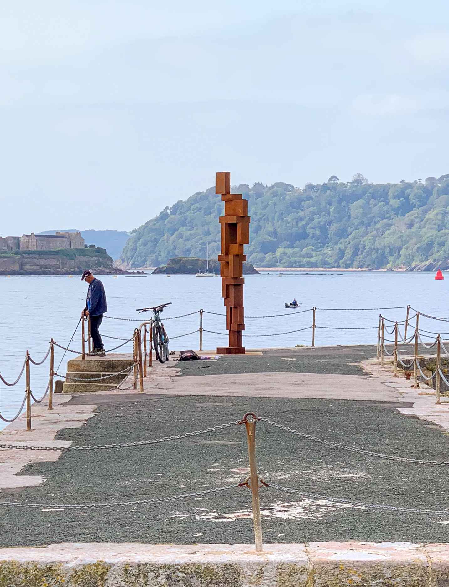 LOOK II (sculpture in Plymouth)