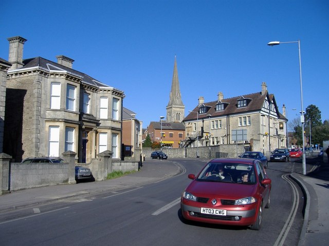 File:New Road, Chippenham - geograph.org.uk - 328152.jpg