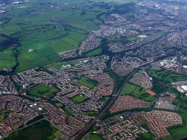 File:Newton and Cambuslang from the air (geograph 2988822).jpg