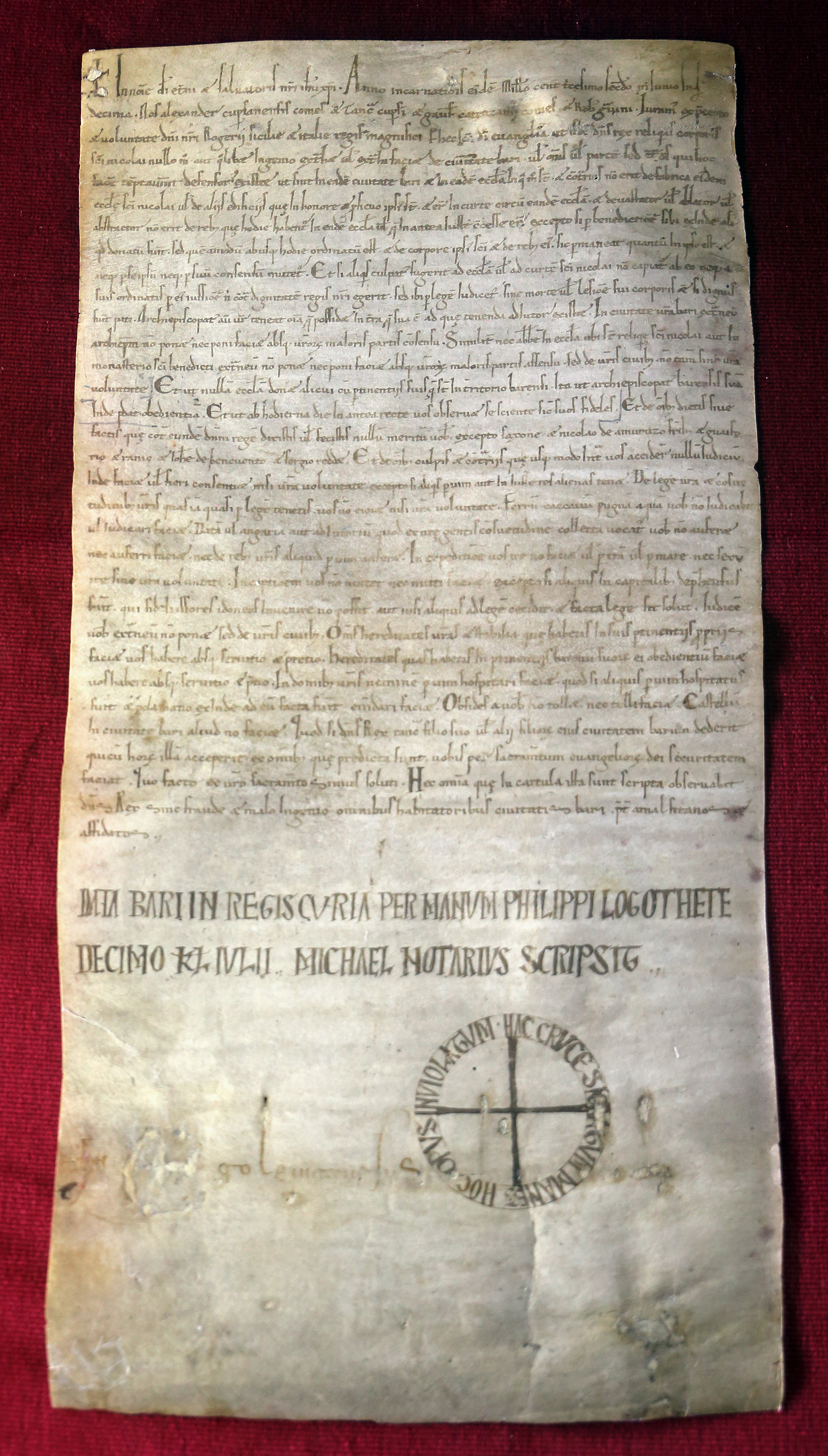 File Pergamena Dei Patti Giurati Di Ruggero Ii Con La Citta Di Bari 1132 Jpg Wikimedia Commons