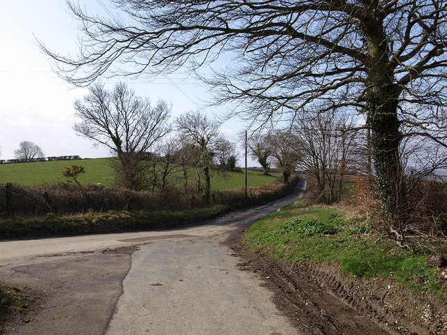 File:Pitley Road - geograph.org.uk - 1206046.jpg