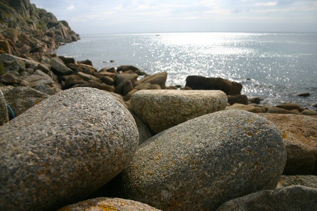 File:Rocks at Penberth Cove - geograph.org.uk - 184223.jpg