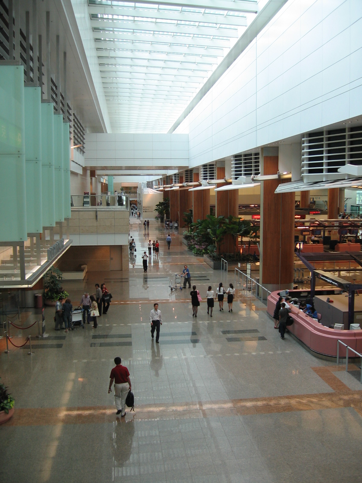 Changi Airport Terminal 2 (Departure hall) (Singapore)