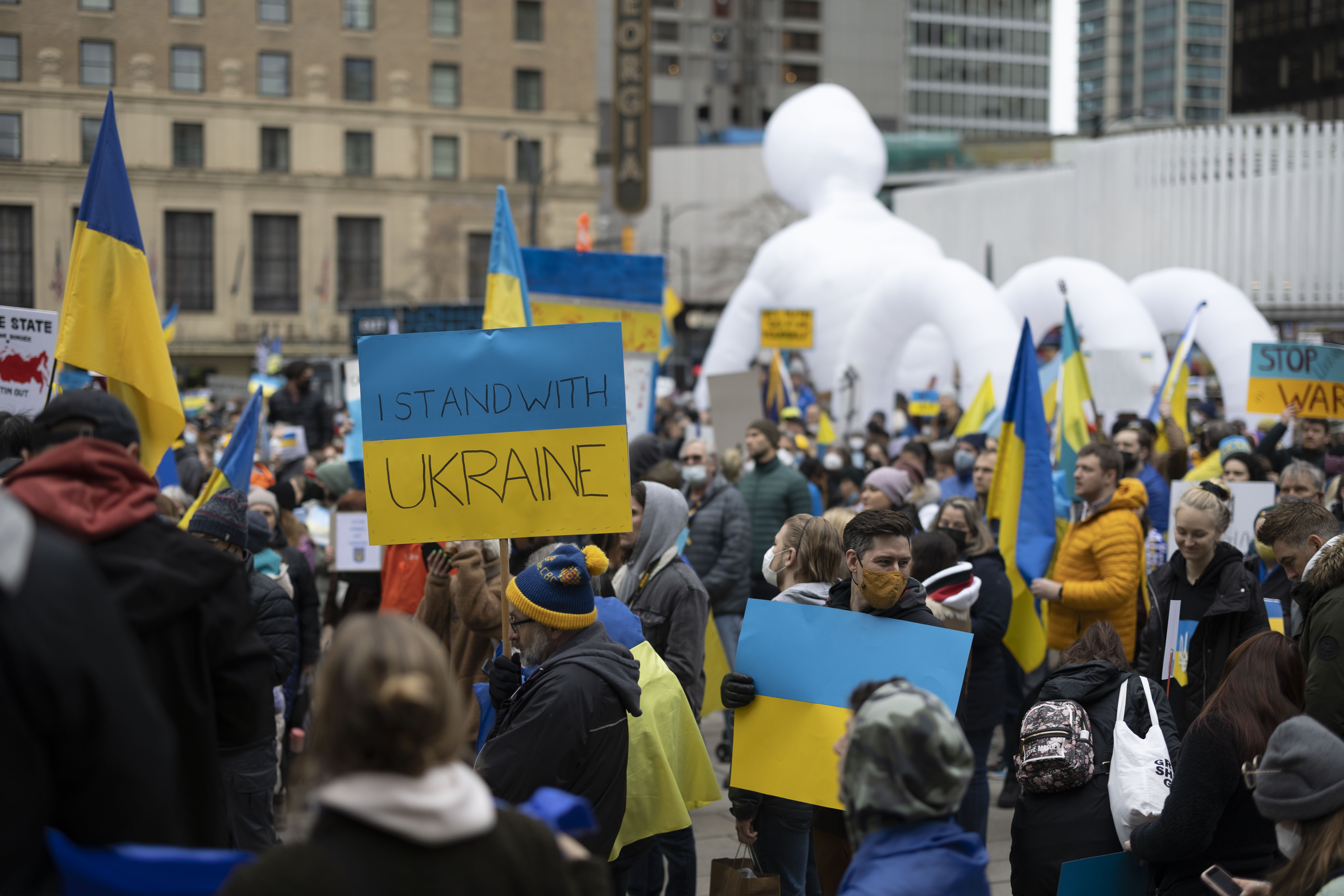 Anti ukrainian. Stand with Ukraine. Анти Украина. Анти Юкрейн. Stand with Ukraine Tour.