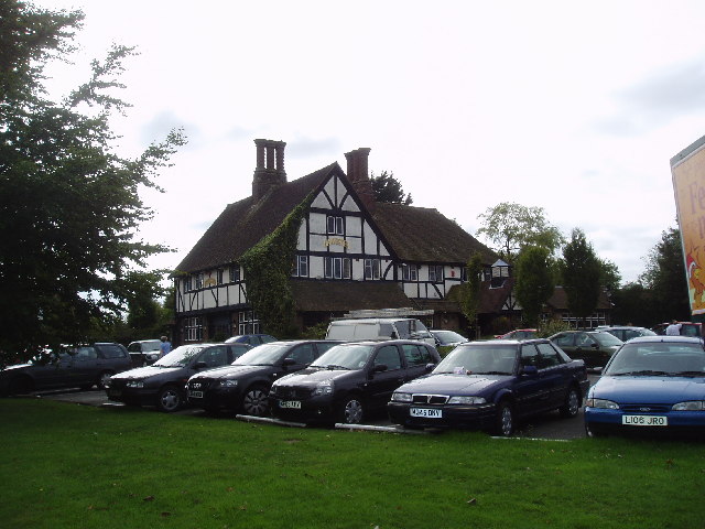 File:The Tudor Rose. Old Coulsdon, Surrey - geograph.org.uk - 55600.jpg