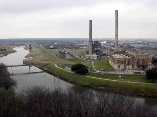 File:Trinity River.jpg