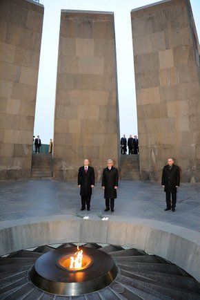 File:Vladimir Putin in Armenia, December 2013 (2236-23).jpg