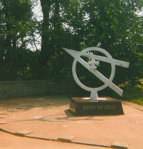 File:Woodland Trails Scout Reservation sundial.jpg