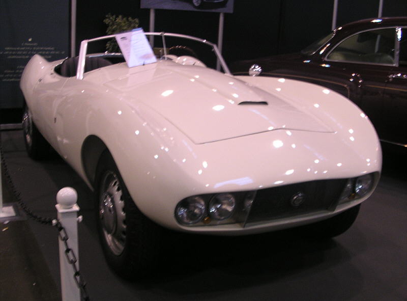 Der Arnolt-Bristol Arnolt_Bristol_deluxe_vr