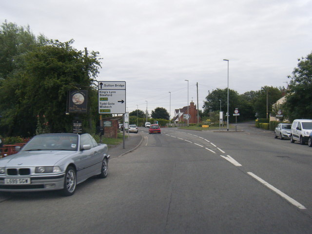 File:B1359 at The Old Ship Inn - geograph.org.uk - 3613686.jpg