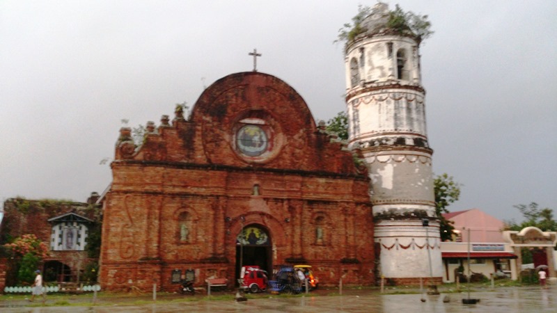 File:Church of Tumauini, Isabela.jpg