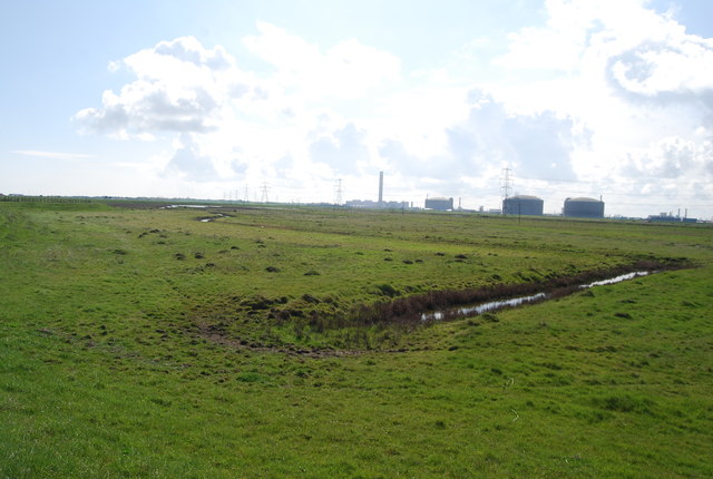 File:Ditch on Allhallows Marshes - geograph.org.uk - 3013423.jpg