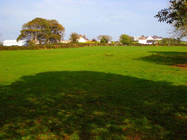 File:Fields, near Gransha Road South - geograph.org.uk - 584109.jpg