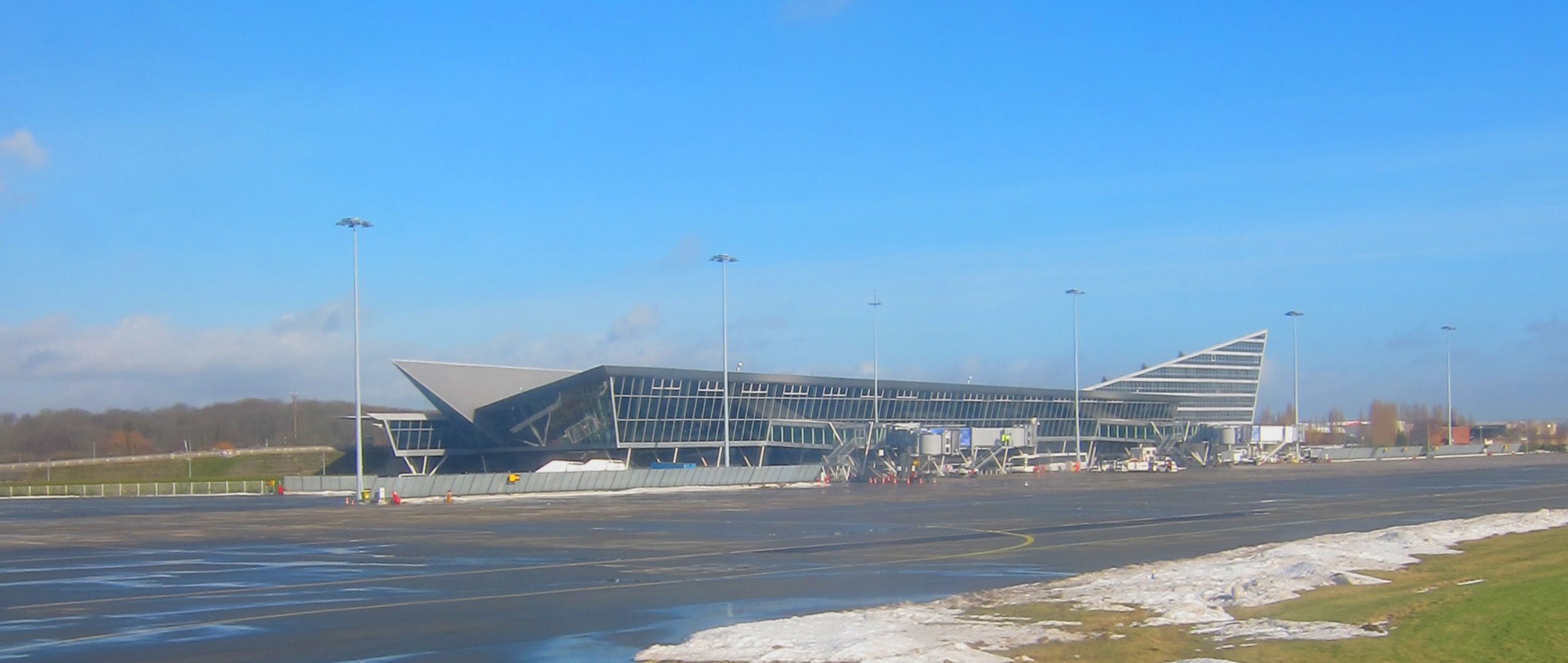 Little airport. Lil аэропорт.