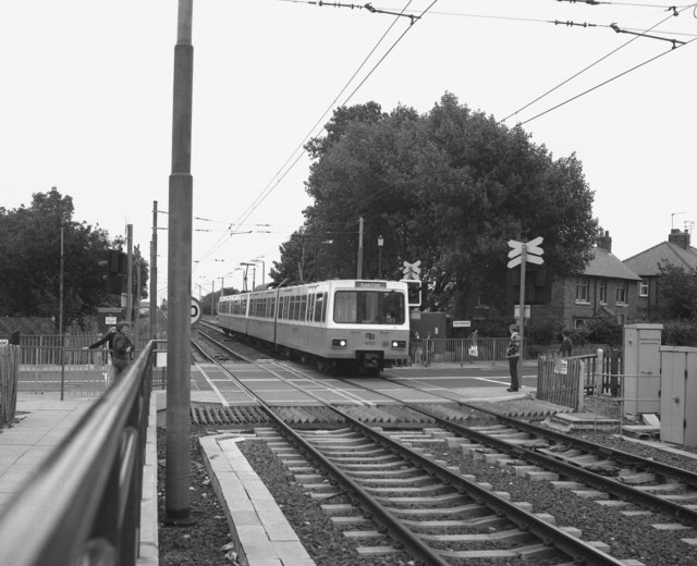 File:Level crossing at Fawdon, Tyne and Wear Metro - geograph.org.uk - 610907.jpg