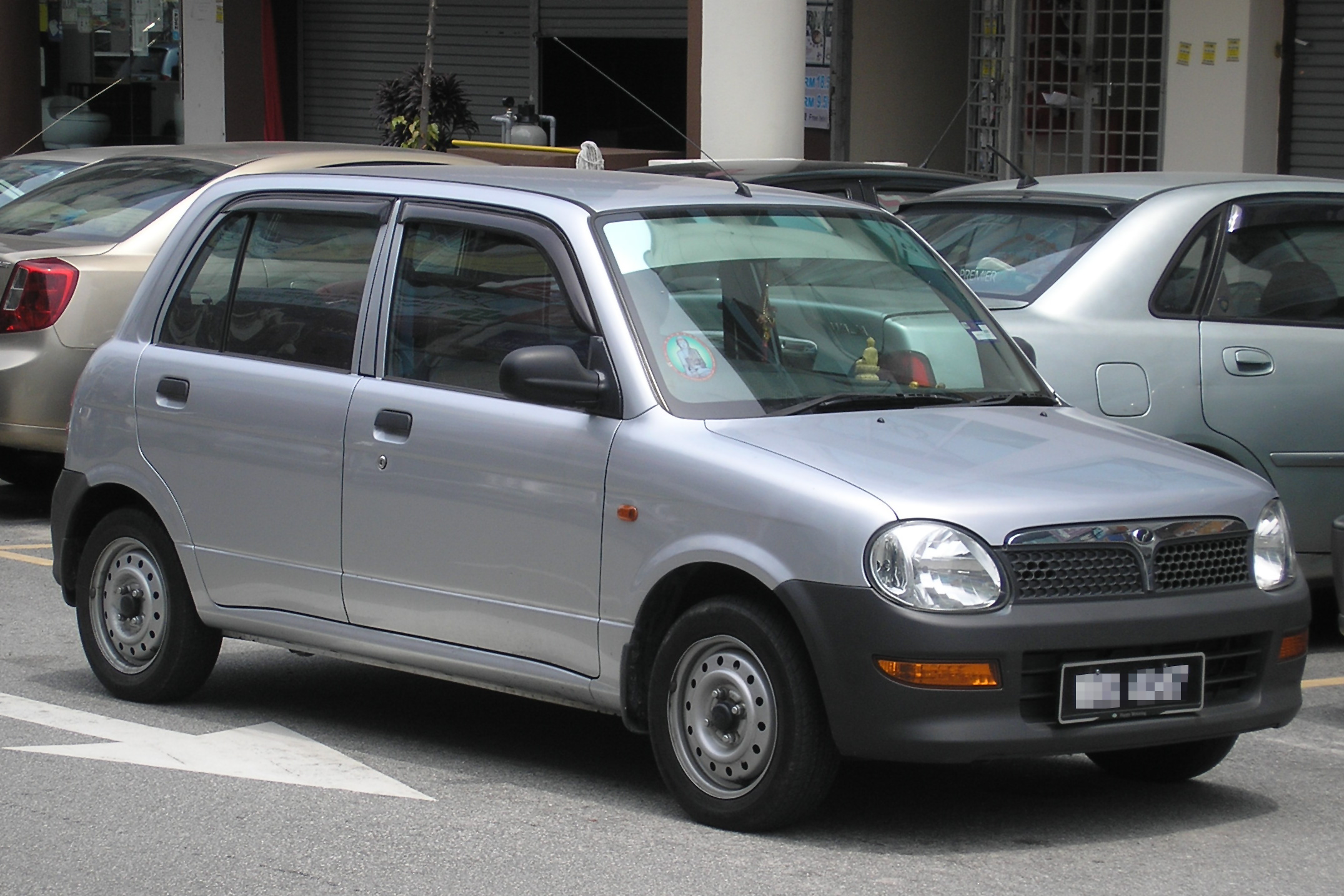 File:Perodua Kelisa (first facelift, basic) (front), Kuala 