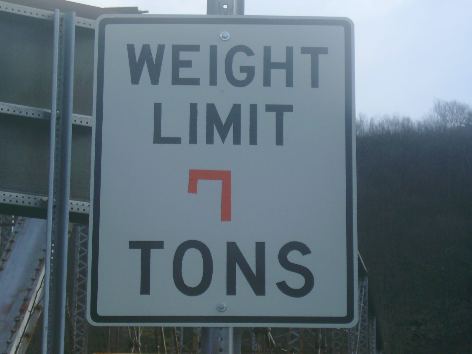 Limit light. No Weight limit.