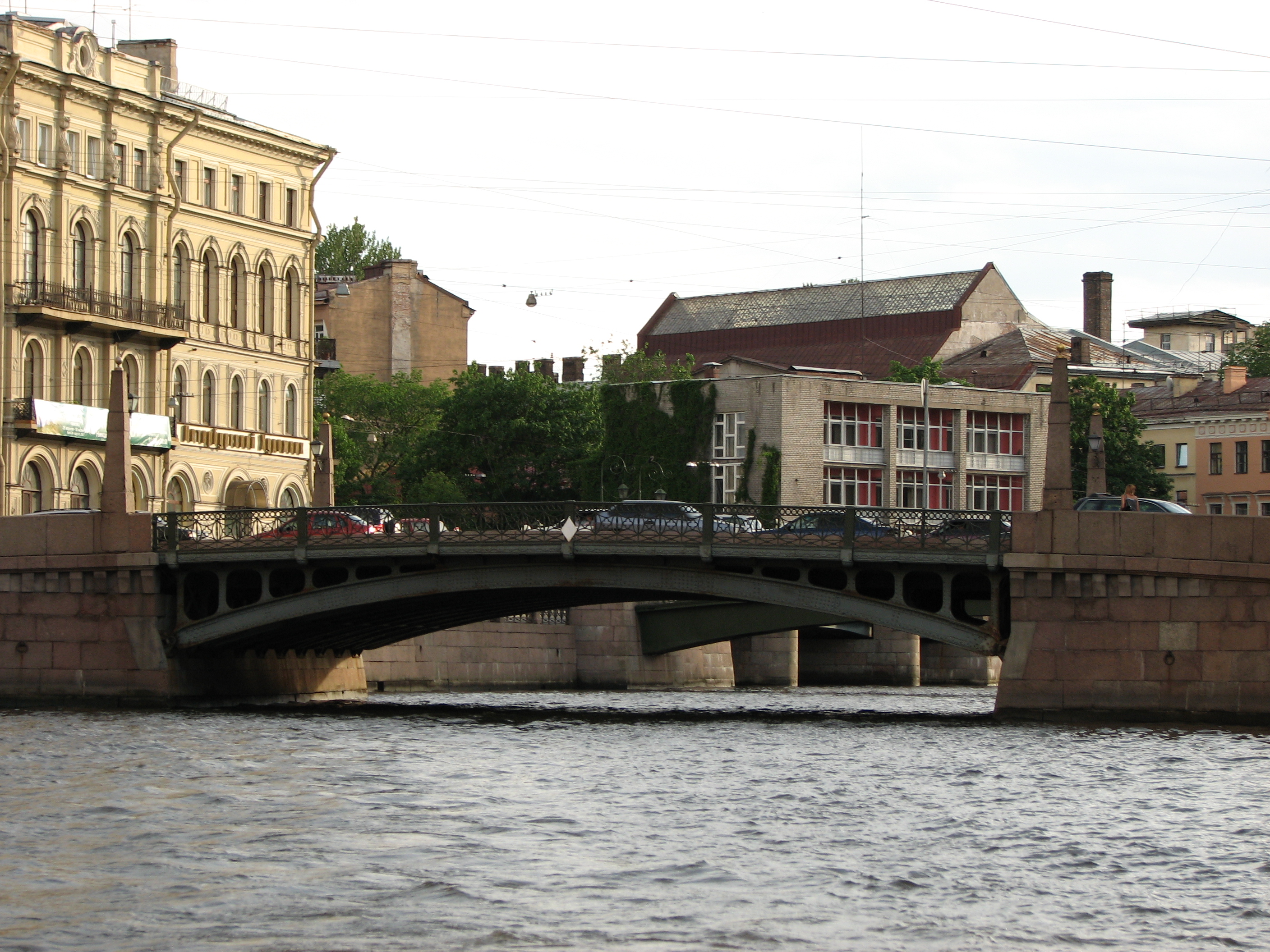 поцелуев мост в санкт петербурге где