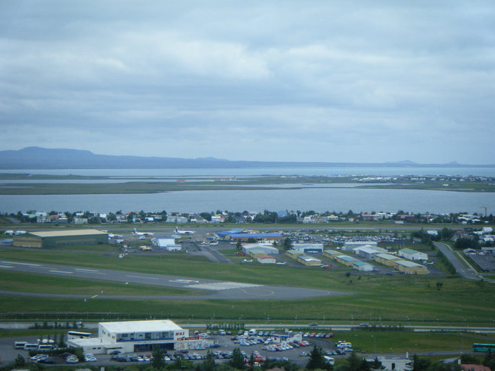 File:Reykjavík - airport.jpg