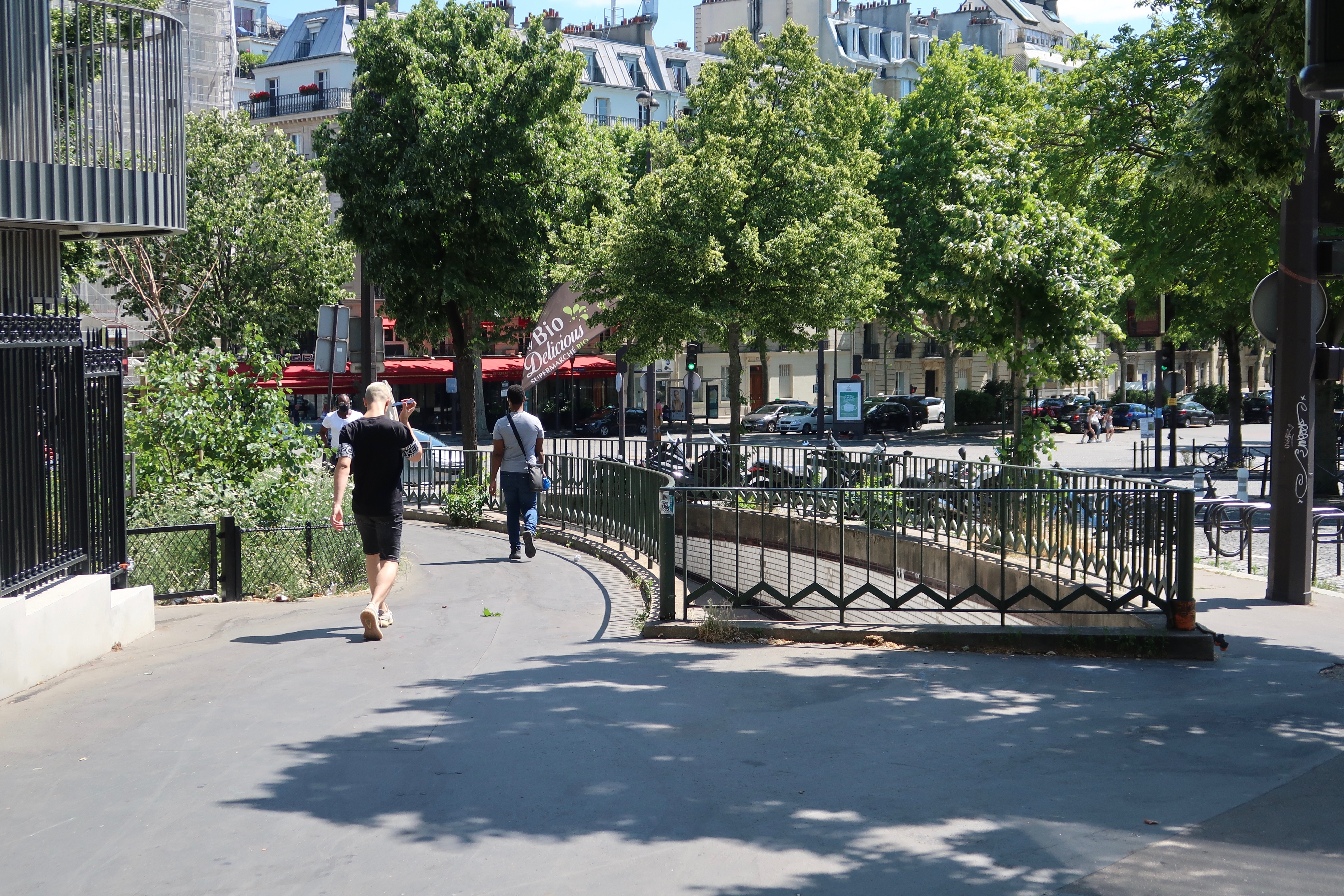 geography / travel, France, Paris, Auteuil, Rue La Fontaine No. 60,  Additional-Rights-Clearance-Info-Not-Available Stock Photo - Alamy