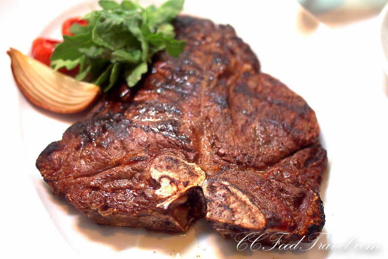 File:T-Bone Steak (9417094937).jpg