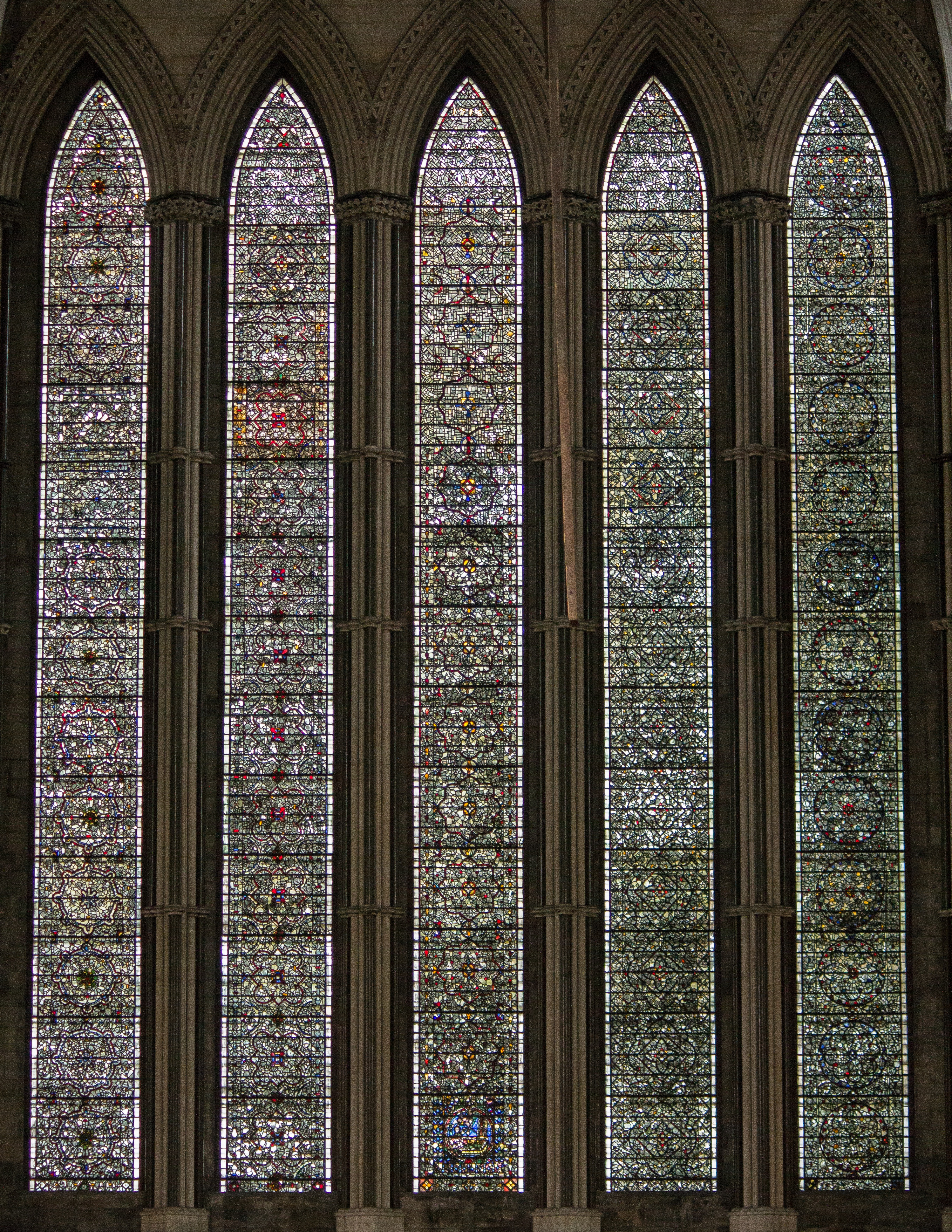 Stained Glass windows from the Church of the Rat Queen (v5) : r