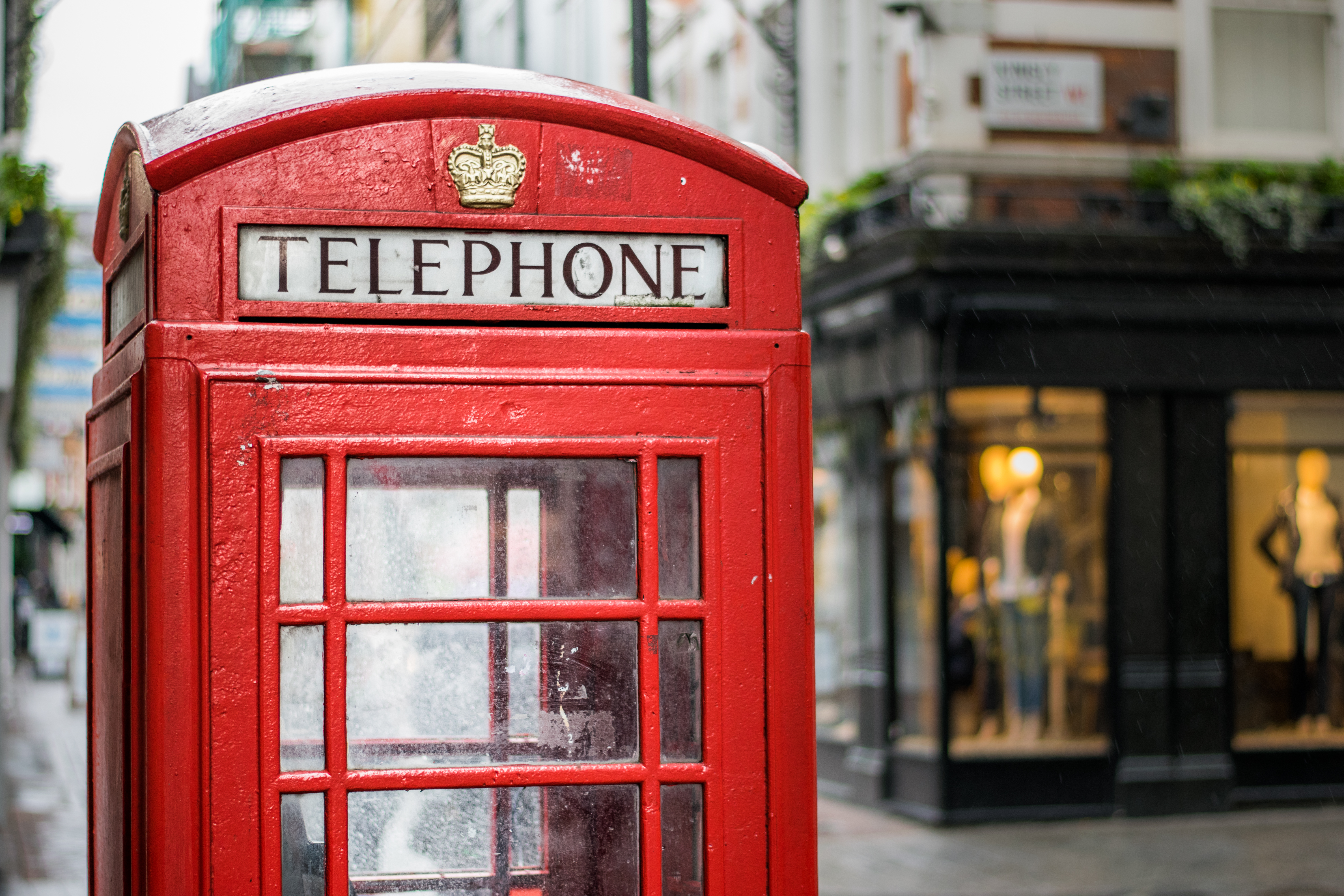 Red telephone box - Wikipedia