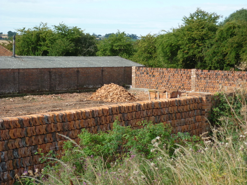 File:A walk to Winteringham ^12 - geograph.org.uk - 2007615.jpg