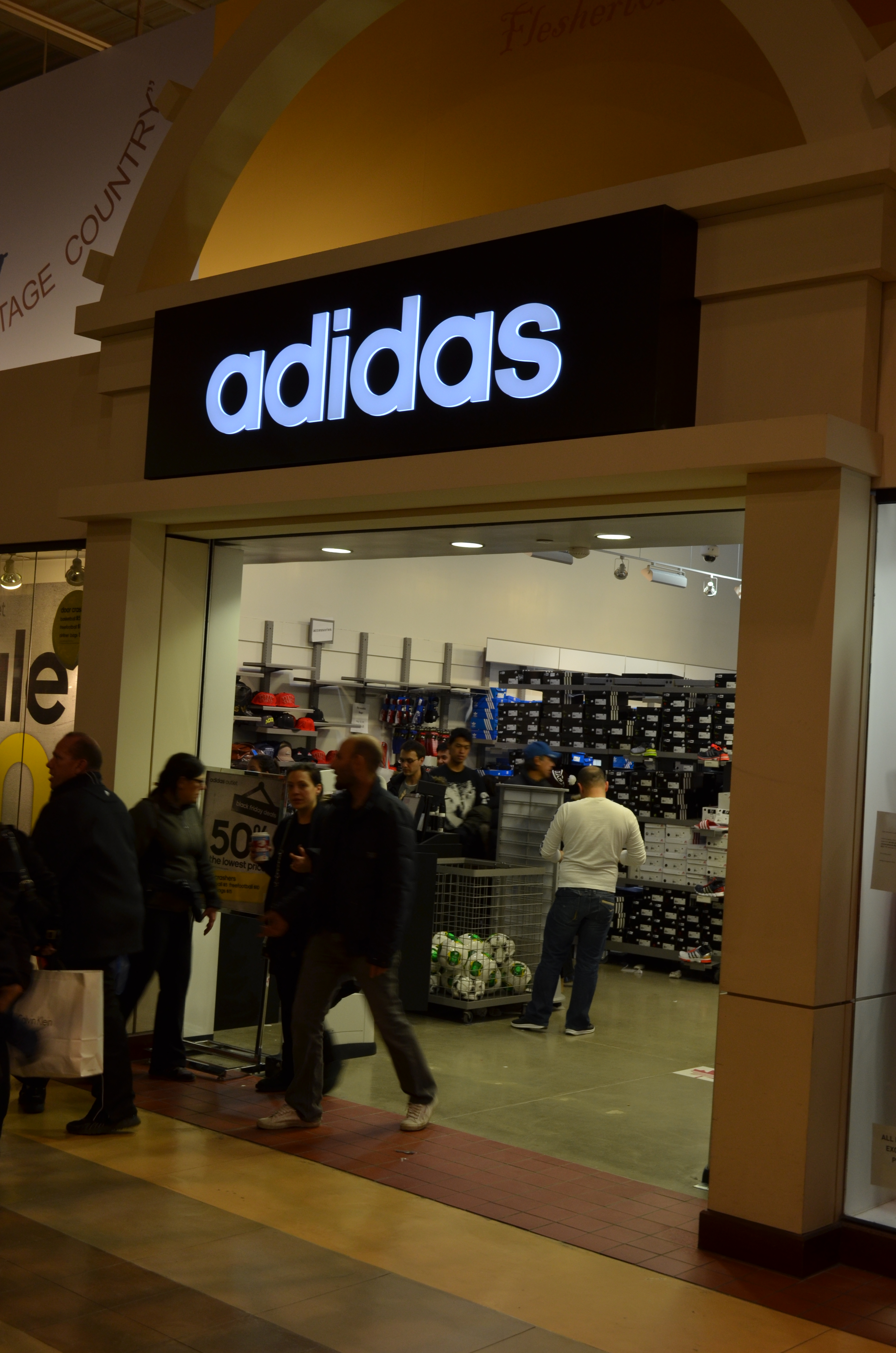 adidas store indonesia