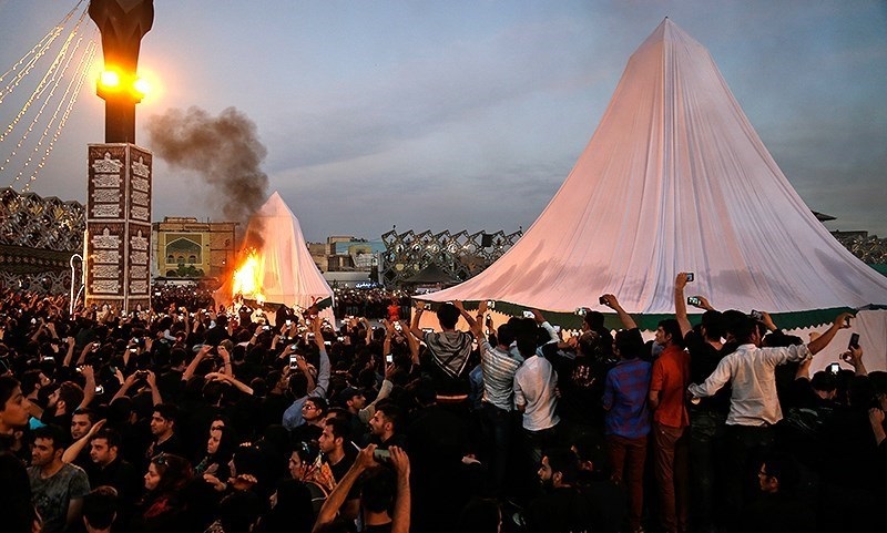 File:Ashura 2016 mourning in Imam Hossein Square, Tehran 04.jpg