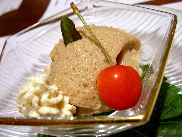 File:Barley flour mousse.jpg