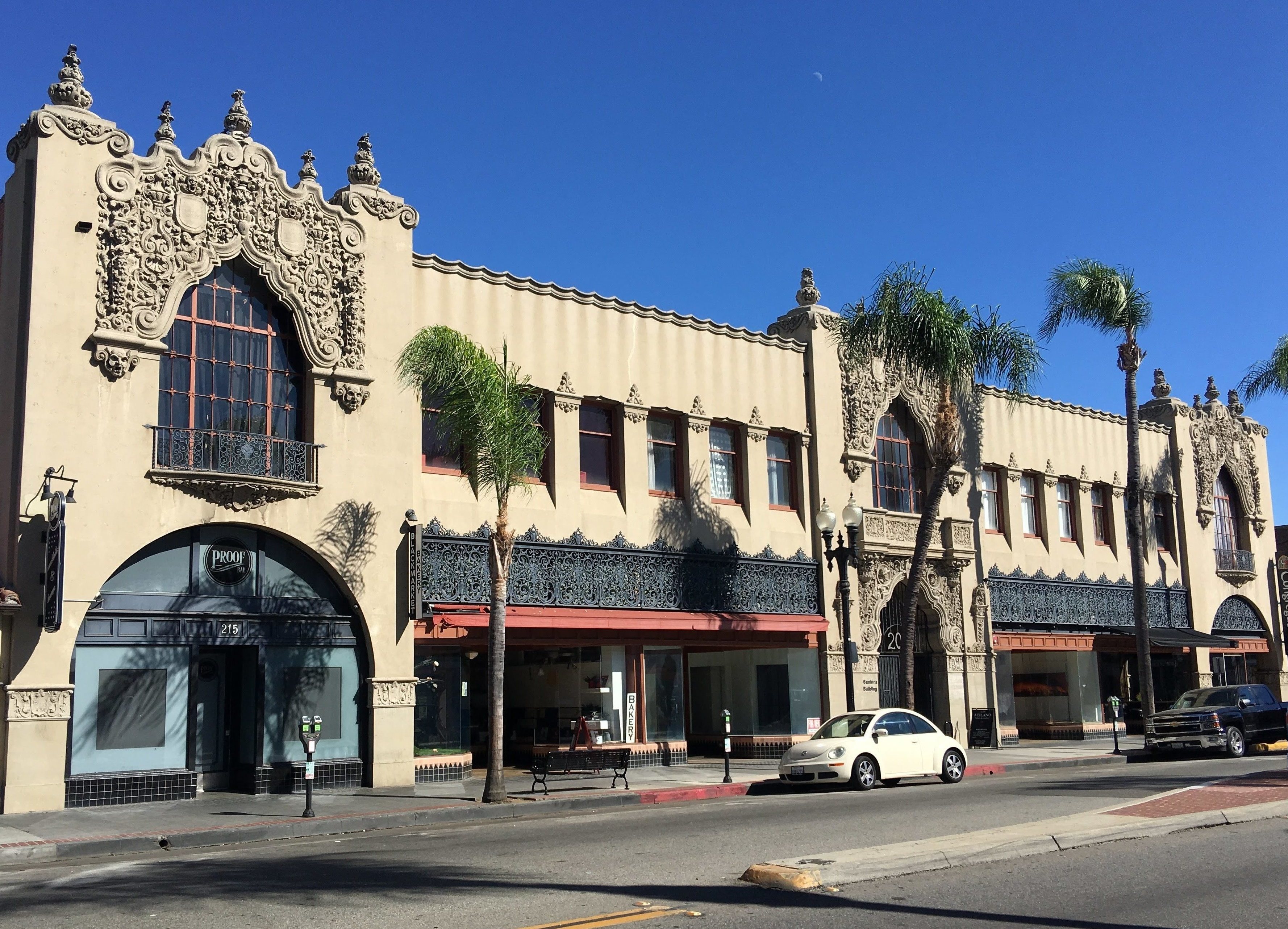 South Coast Plaza Mall (80s & 2007) : r/orangecounty