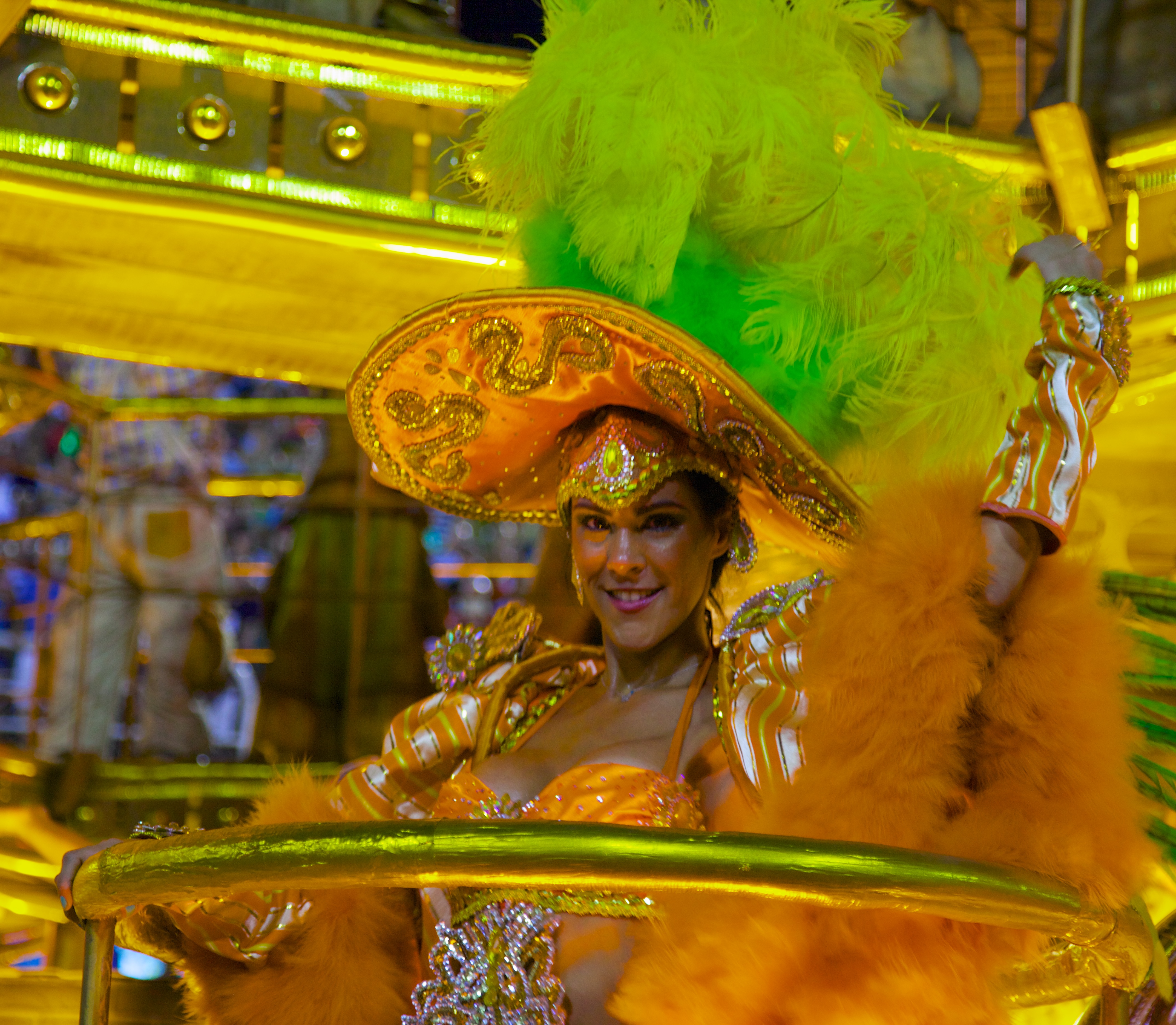 Sambadrome Carnival 2014. Sambadrome. Мухаммед в Рио де Жанейро сериал клон.