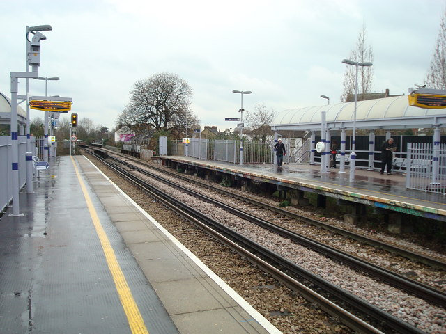 File:Catford Railway Station - geograph.org.uk - 735721.jpg