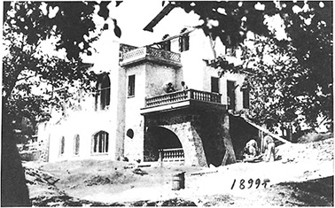 File:Chekhov's House at Yalta, 1899.jpeg