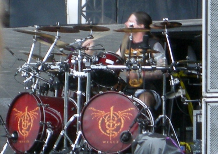 File:Chris Adler, Sonisphere 2009.jpg